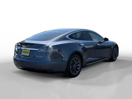 2020 Tesla Model S Long Range Plus