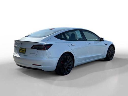 2023 Tesla Model 3 Performance