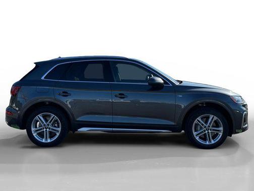 2023 Audi Q5 e 55 S line Premium Plus
