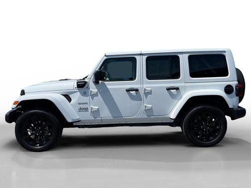 Bright White Clearcoat 2024 Jeep Wrangler 4xe Sahara