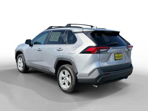 Silver Sky Metallic 2021 Toyota RAV4 XLE