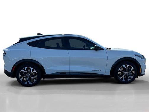 2022 Ford Mustang Mach-E Premium