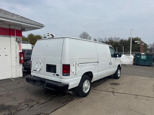 2010 Ford E150 Cargo