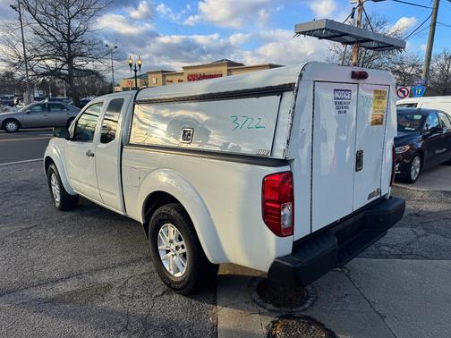 2016 Nissan Frontier SV