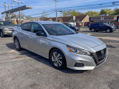 2020 Nissan Altima 2.5 SR