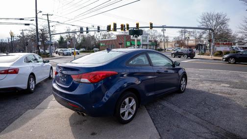2013 Hyundai ELANTRA GS