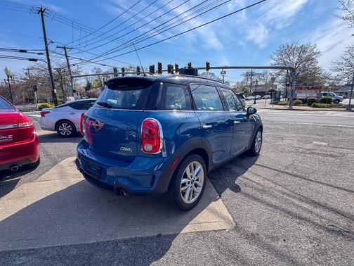 2011 MINI Cooper S Countryman Base