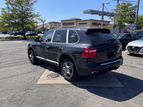 2009 Porsche Cayenne Base
