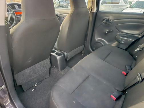 2015 Nissan Versa 1.6 S