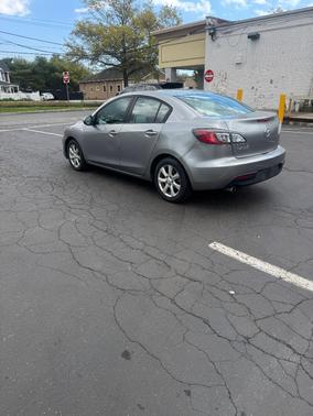 GRAY 2011 Mazda Mazda3 i Touring