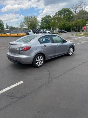 GRAY 2011 Mazda Mazda3 i Touring
