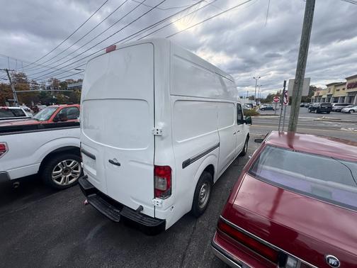 WHITE 2016 Nissan NV Cargo NV2500 HD S V6