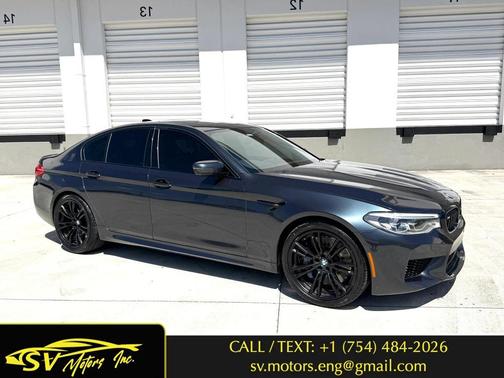 Singapore Gray Metallic 2020 BMW M5 Base