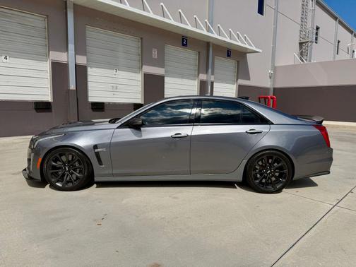 2018 Cadillac CTS-V Base