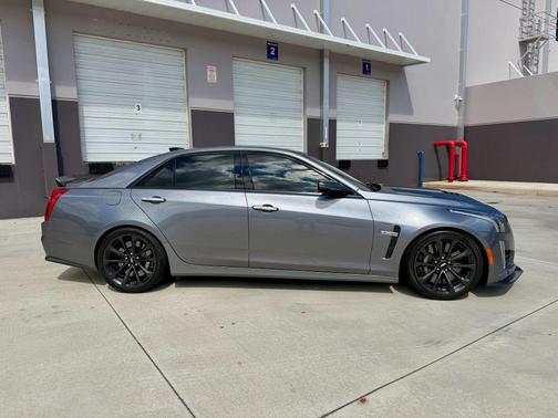 2018 Cadillac CTS-V Base