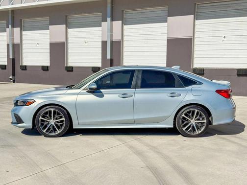 Aegean Blue Metallic 2022 Honda Civic Touring