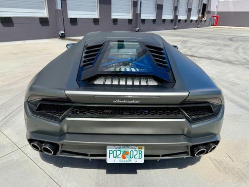 Verde Mantis Pearl Effect 2017 Lamborghini Huracan LP580-2