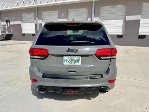 2021 Jeep Grand Cherokee SRT