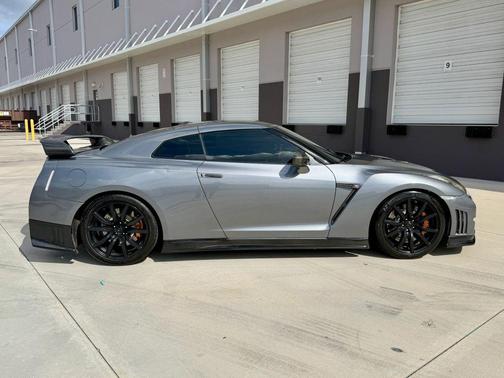 2012 Nissan GT-R Premium