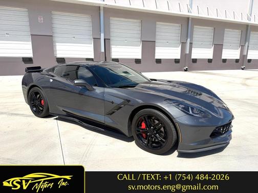 Watkins Glen Gray Metallic 2017 Chevrolet Corvette Stingray