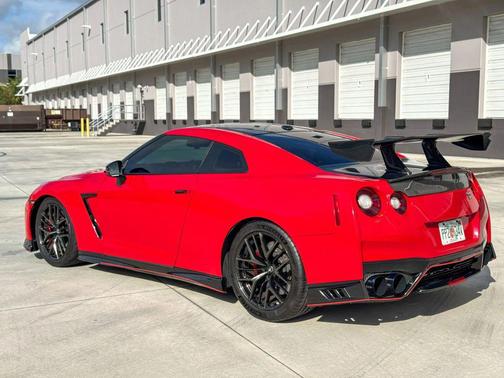 2016 Nissan GT-R Premium