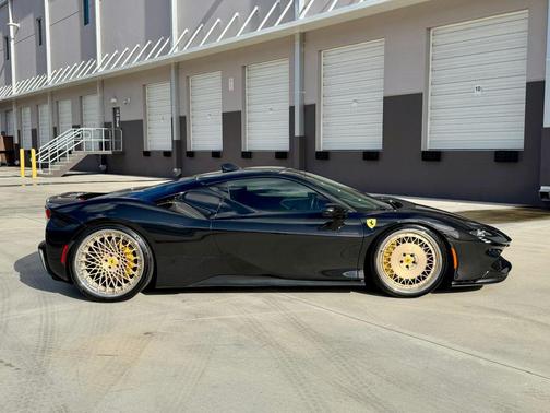 2021 Ferrari SF90 Stradale Stradale Coupe 2D