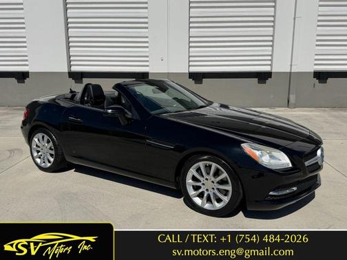 Black 2016 Mercedes-Benz SLK-Class SLK300 Roadster