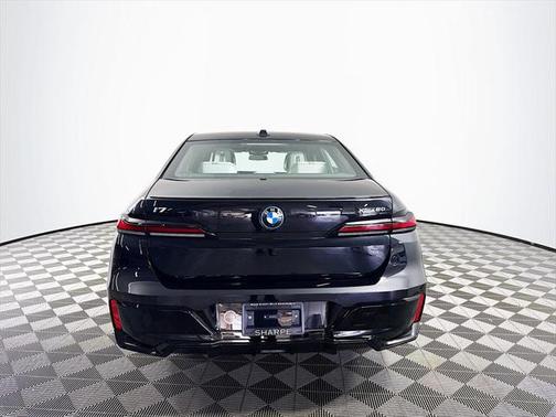 2025 BMW i7 xDrive60