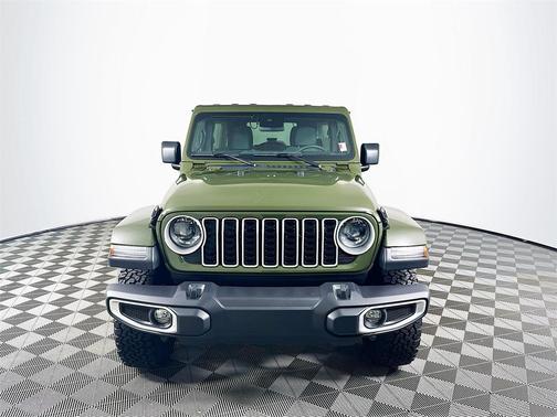 2024 Jeep Wrangler 4-Door Sahara 4x4