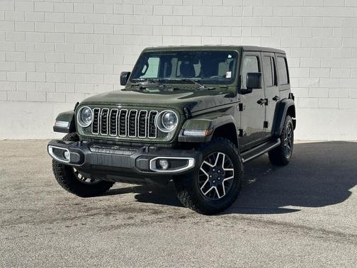 2024 Jeep Wrangler 4-Door Sahara 4x4