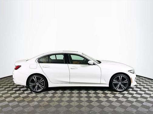 2024 BMW 330 i xDrive