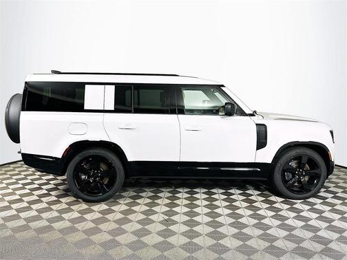 2026 Land Rover Defender X-Dynamic SE