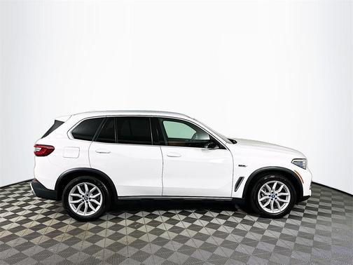 2023 BMW X5 PHEV xDrive45e