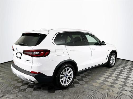 2023 BMW X5 PHEV xDrive45e