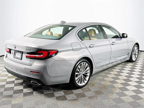 2022 BMW 540 i xDrive