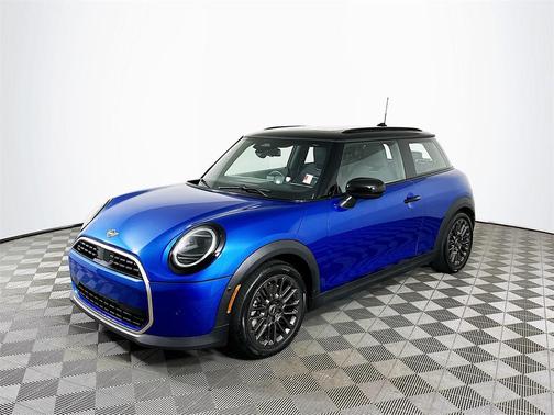 2025 MINI Hardtop Cooper