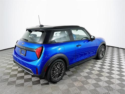 2025 MINI Hardtop Cooper