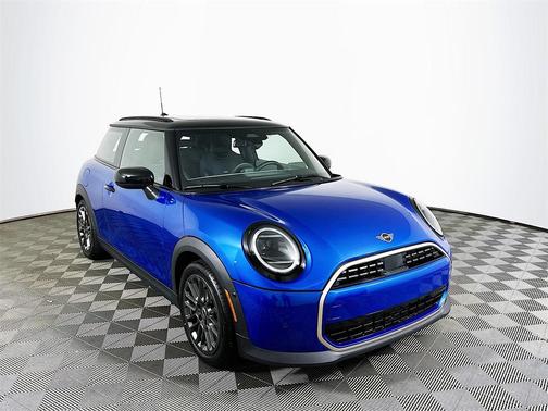 2025 MINI Hardtop Cooper