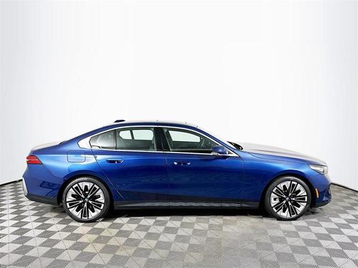2024 BMW 530 xDrive