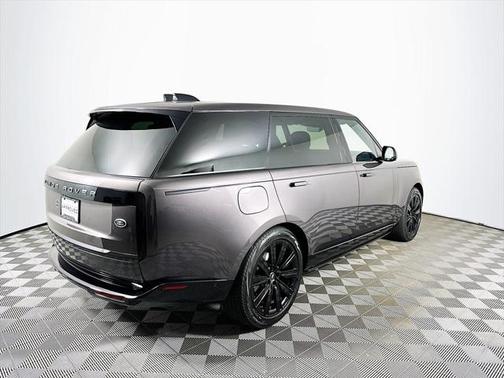 2023 Land Rover Range Rover P400 SE