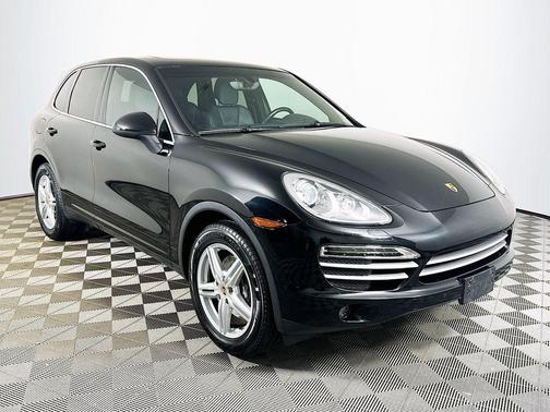 2014 Porsche Cayenne Platinum Edition