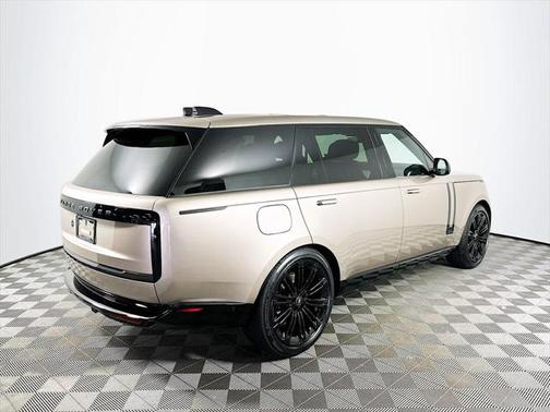 2025 Land Rover Range Rover P530 Autobiography
