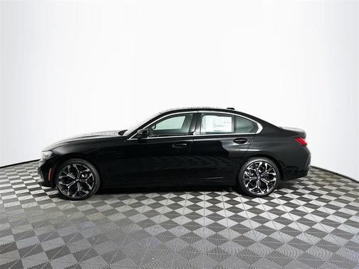 2025 BMW 330 i xDrive