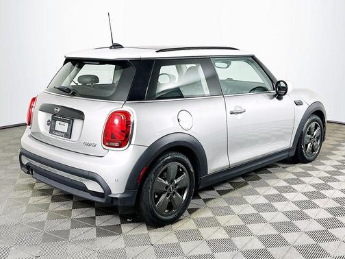 2024 MINI Hardtop Cooper
