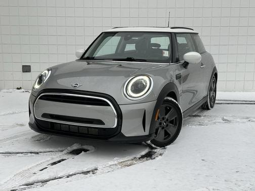 2024 MINI Hardtop Cooper
