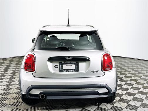 2024 MINI Hardtop Cooper