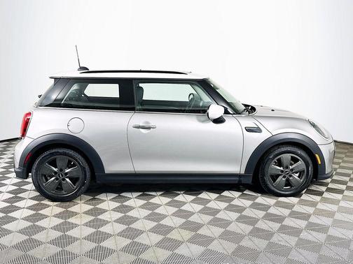 2024 MINI Hardtop Cooper