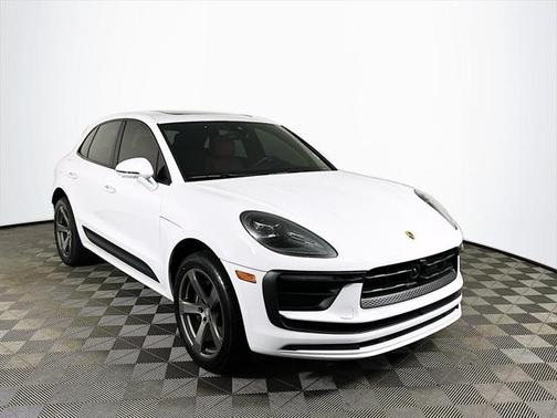 2024 Porsche Macan Base