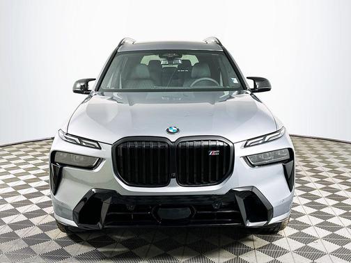 2026 BMW X7 M60i