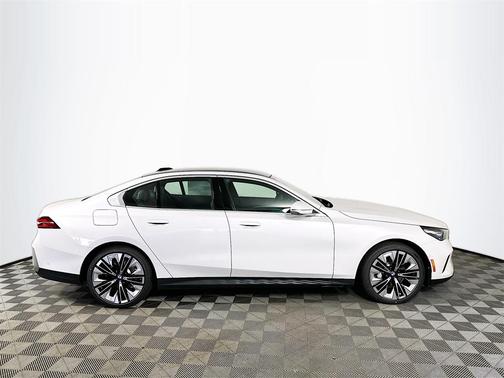 2026 BMW 530 xDrive